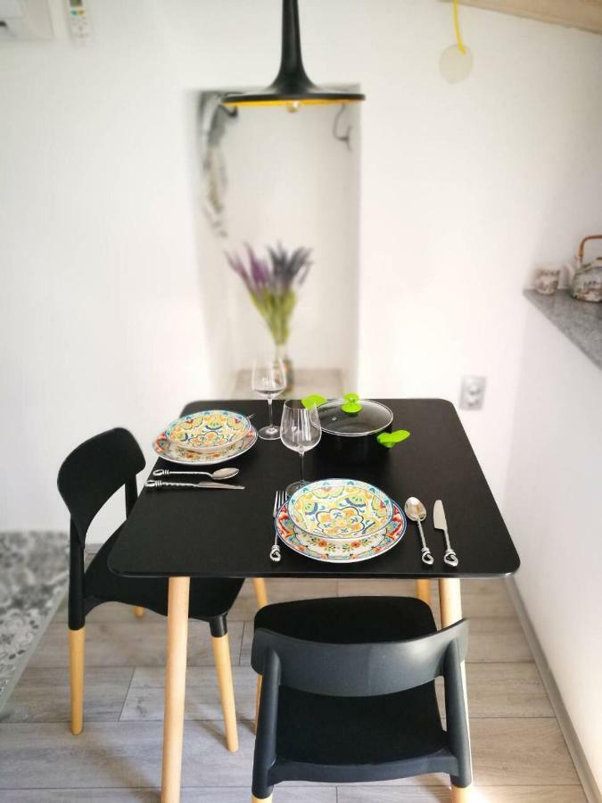 Cres Art Studio Kuning Apartment Εξωτερικό φωτογραφία