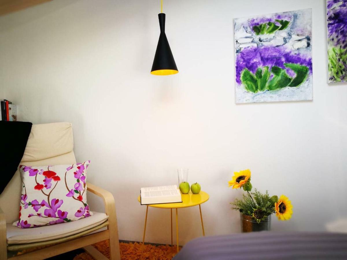 Cres Art Studio Kuning Apartment Εξωτερικό φωτογραφία