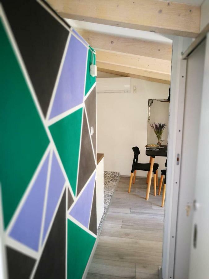 Cres Art Studio Kuning Apartment Εξωτερικό φωτογραφία